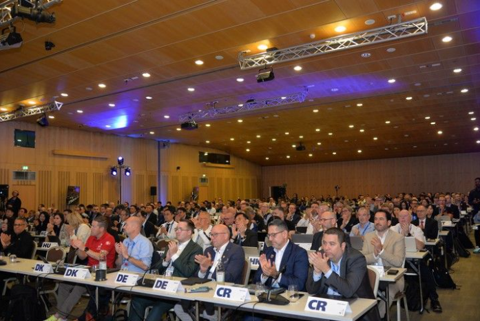 1760579715051060929.png image.png