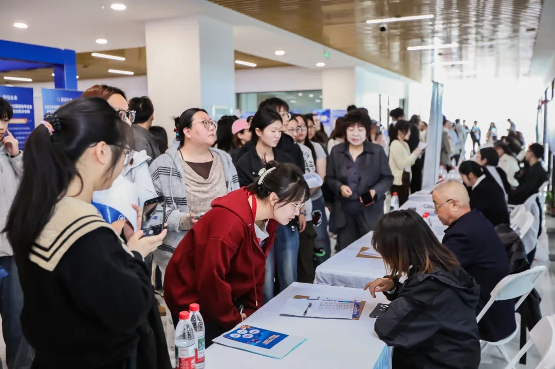 1776060296353016885.jpg 1776060296353016885.jpg